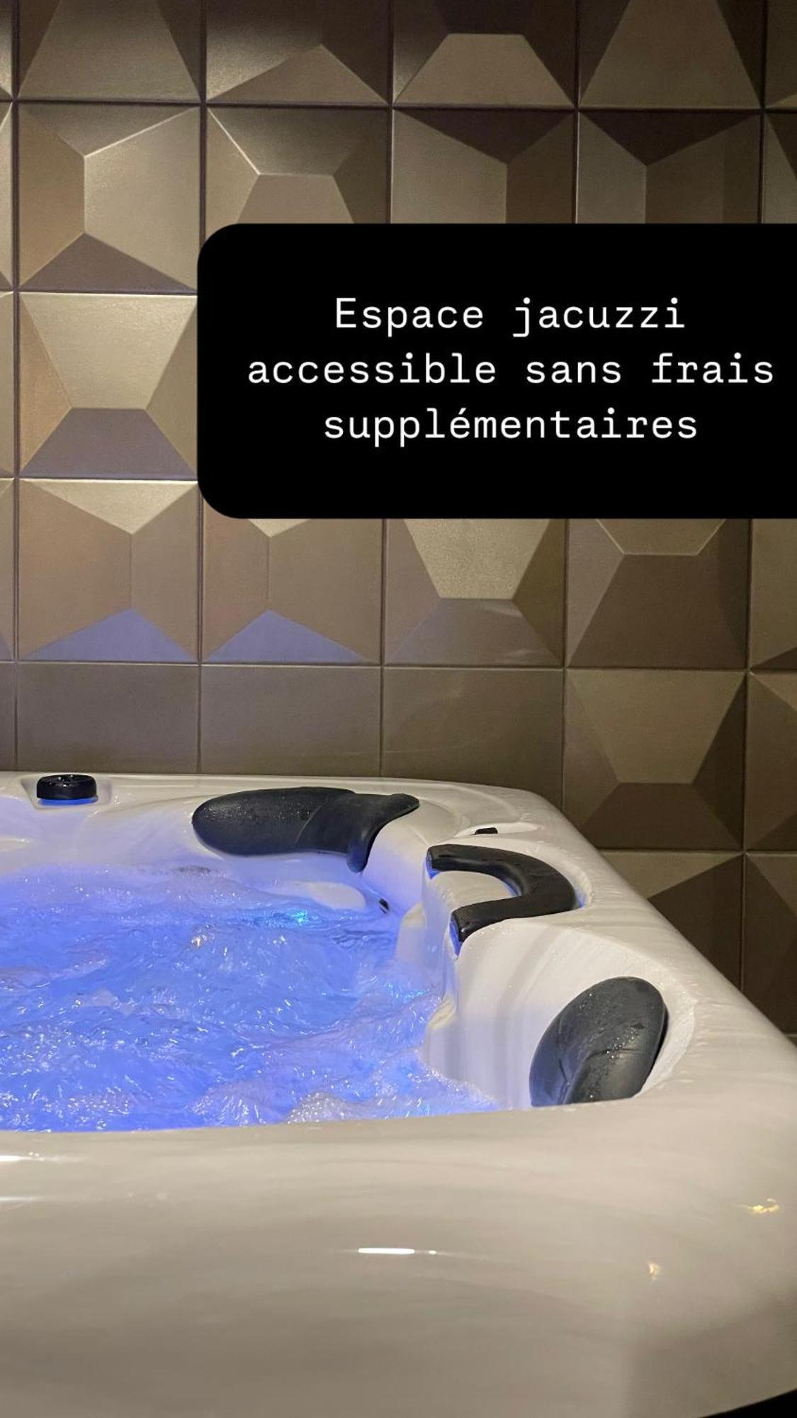 Réville La Maison Gervaiserie & Spa מראה חיצוני תמונה